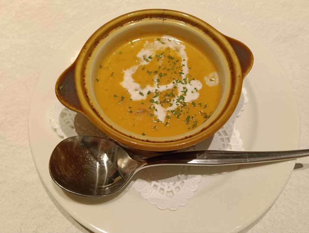 ロイヤルホスト　セントレア空港